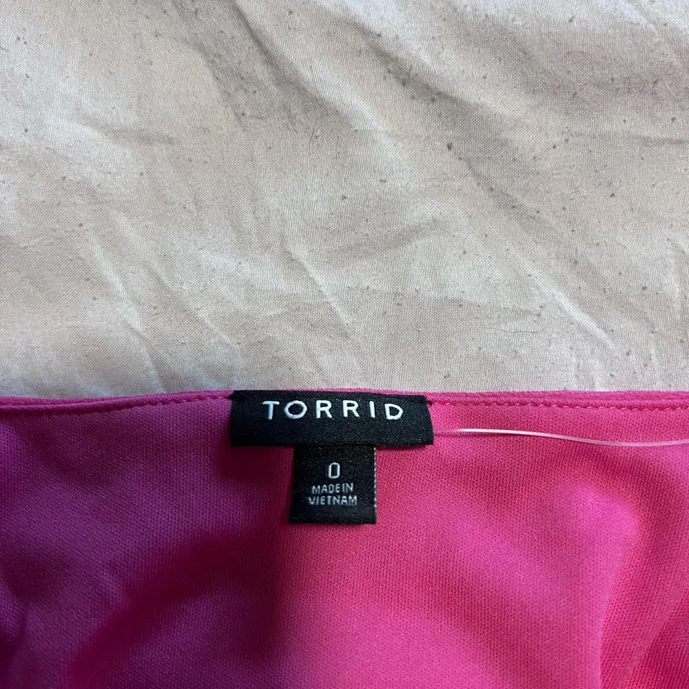 Torrid Pink Sleeveless Dress - Picture 6 of 9